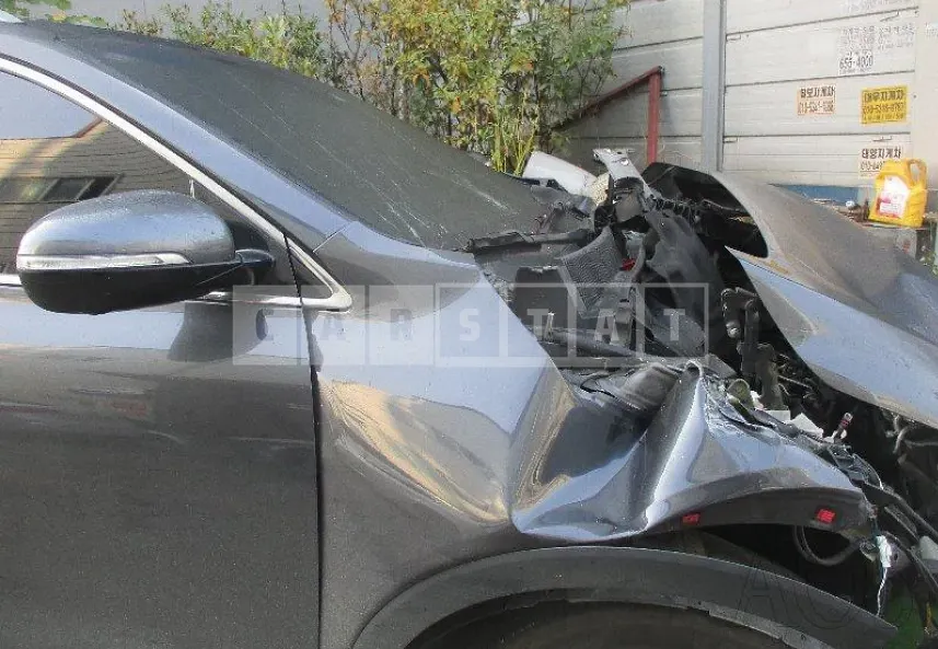 Photo 2 of 21: 2016 Kia Sorento, VIN KNAPK81ABGA269651 — Korean insurance auction