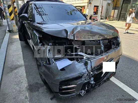 Photo 2 of 50: 2018 Land Rover Range Rover Bella D300 — Korean insurance auction