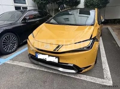 Photo 1 of 50: 2024 Toyota Prius — Korean insurance auction