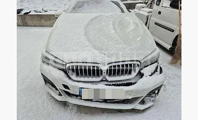 Photo 1 of 20: 2021 BMW 530i — Korean insurance auction