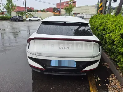 Photo 1 of 9: 2025 Kia EV6 Electric Car — Korean insurance auction