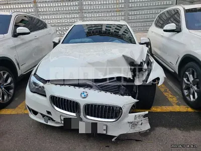 Photo 1 of 7: 2015 BMW 528i xDrive, VIN WBA5A7102FD817253 — Korean insurance auction