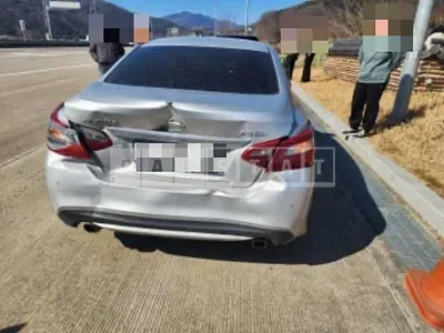 Photo 1 of 4: 2018 Nissan Altima 2.5 — Korean insurance auction