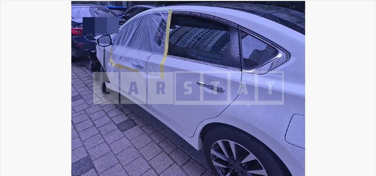 Photo 2 of 8: 2016 Nissan Altima 2.5 — Korean insurance auction