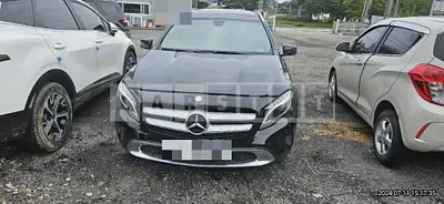 Photo 1 of 14: 2015 Mercedes-Benz GLA200 CDI — Korean insurance auction