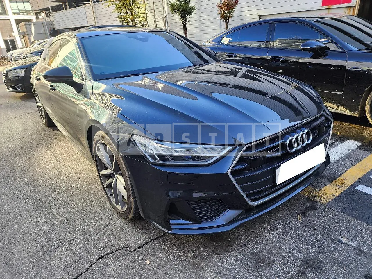 Photo 2 of 7: 2020 Audi A7 55 TFSI quattro, VIN WAUZZZF21LN083436 — Korean insurance auction