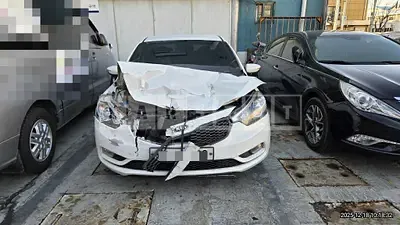 Photo 1 of 34: 2015 Kia Kz — Korean insurance auction