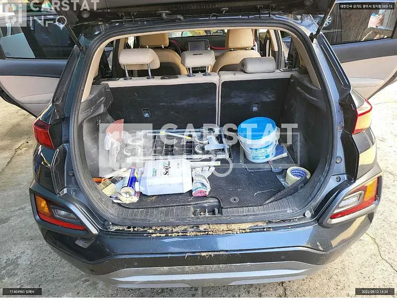 Photo 2 of 20: 2018 Hyundai Kona, VIN KMHK7815GJU099167 — Korean insurance auction
