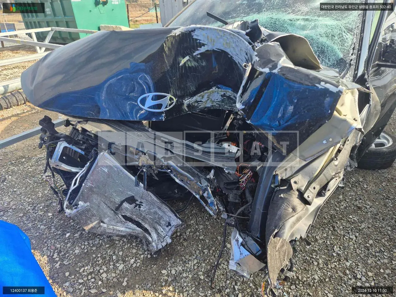 Photo 2 of 24: 2024 Hyundai IONIQ 5, VIN KMHKR81AFSU307538 — Korean insurance auction