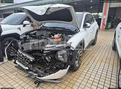 Photo 1 of 28: 2023 Hyundai Tucson Hybrid, VIN KMHJC811BPU170225 — Korean insurance auction