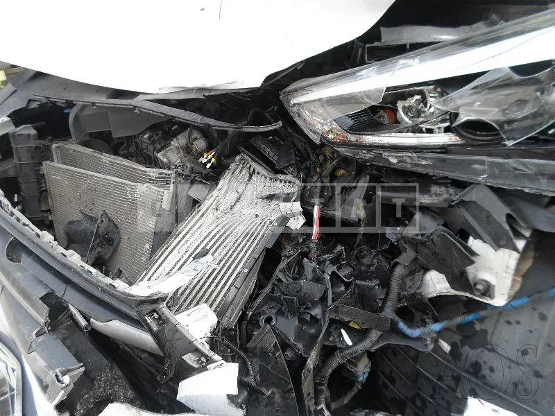 Photo 2 of 23: 2016 Hyundai Tucson, VIN KMHJ381ADGU045622 — Korean insurance auction