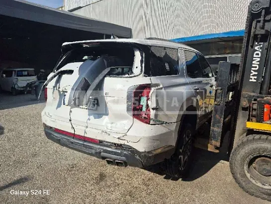 Photo 2 of 34: 2023 Hyundai Palisade, VIN KMHR381ABPU492860 — Korean insurance auction