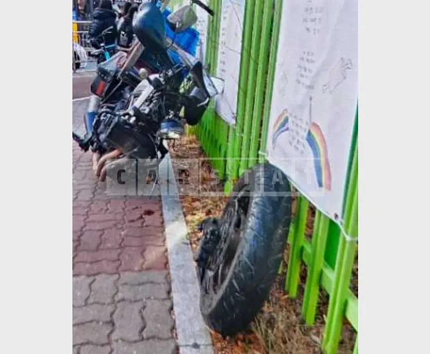 Photo 2 of 4: 2023 Honda (Two-Wheel) CMX500A — Korean insurance auction
