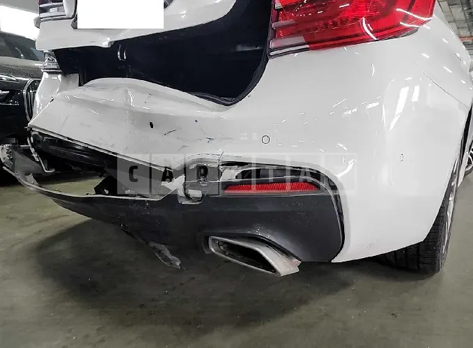 Photo 2 of 14: 2017 BMW 520d, VIN WBAJC3107HG993296 — Korean insurance auction