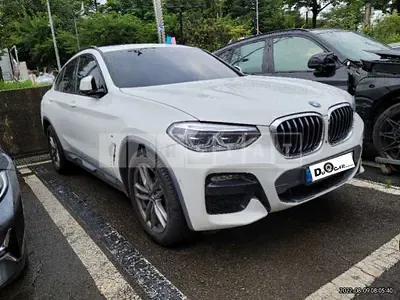 Photo 1 of 22: 2020 BMW X4 xDrive20i M Sport X, VIN WBA2V9102L9D19042 — Korean insurance auction