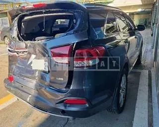 Photo 2 of 3: 2016 Kia Sorento — Korean insurance auction