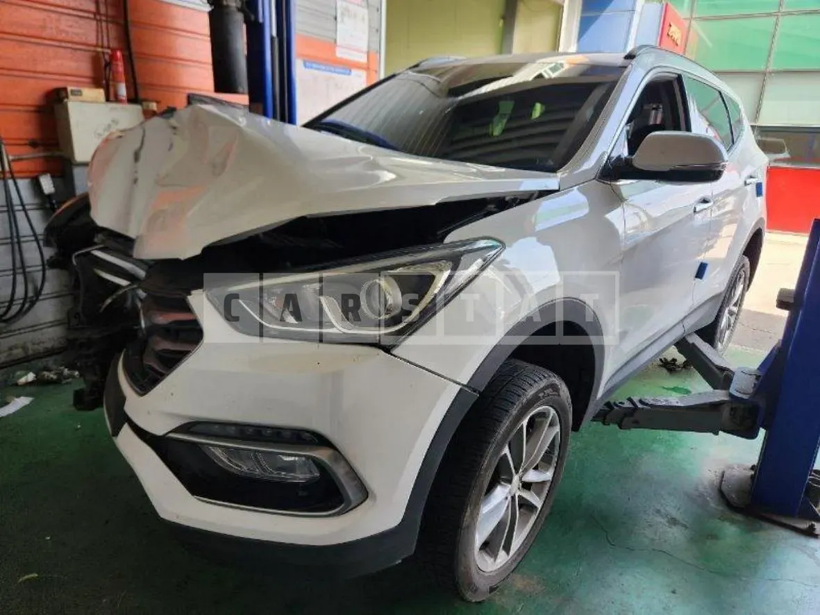 Photo 3 of 3: 2016 Hyundai Santa Fe DM — Korean insurance auction