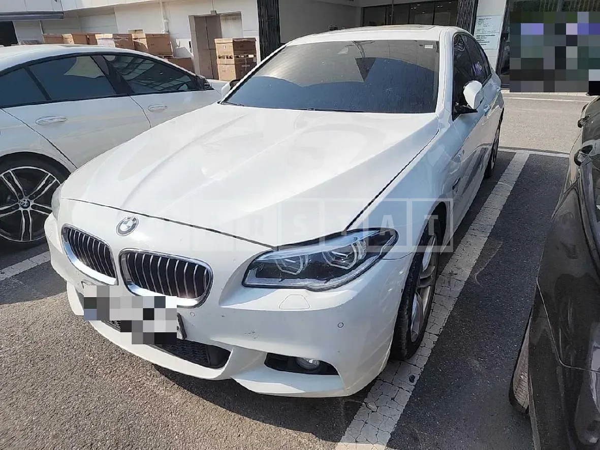 Photo 2 of 9: 2016 BMW 520d — Korean insurance auction