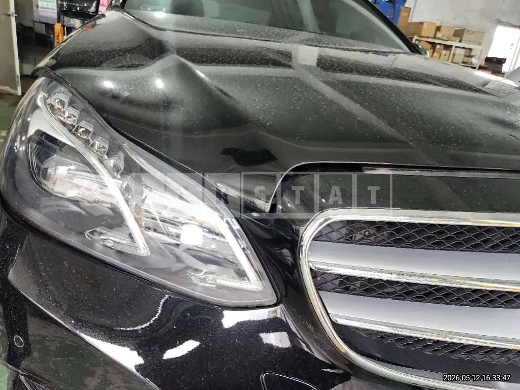 Photo 2 of 56: 2015 Mercedes-Benz E250 BlueTec 4Matic — Korean insurance auction
