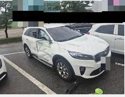 Photo 1 of 20: 2019 Kia Sorento, VIN KNAPH81BBLA590951 — Korean insurance auction