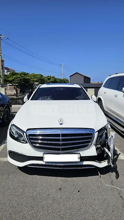 2019 Mercedes-Benz E220d 4MATIC