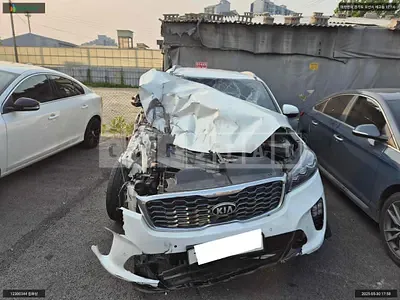Photo 1 of 10: 2020 Kia Sorento, VIN KNAPH81ABLA644333 — Korean insurance auction