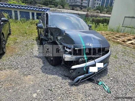 Photo 2 of 24: 2023 Hyundai IONIQ 5 — Korean insurance auction