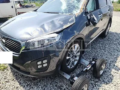 Photo 1 of 20: 2016 Kia Sorento, VIN KNAPH81ABGA251557 — Korean insurance auction