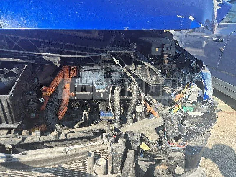 Photo 2 of 11: 2018 Hyundai IONIQ Plugin, VIN KMHC951DGKU110367 — Korean insurance auction