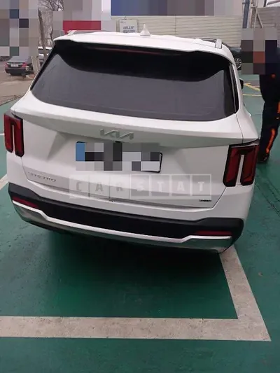 Photo 1 of 26: 2024 Kia Sorento Hybrid — Korean insurance auction
