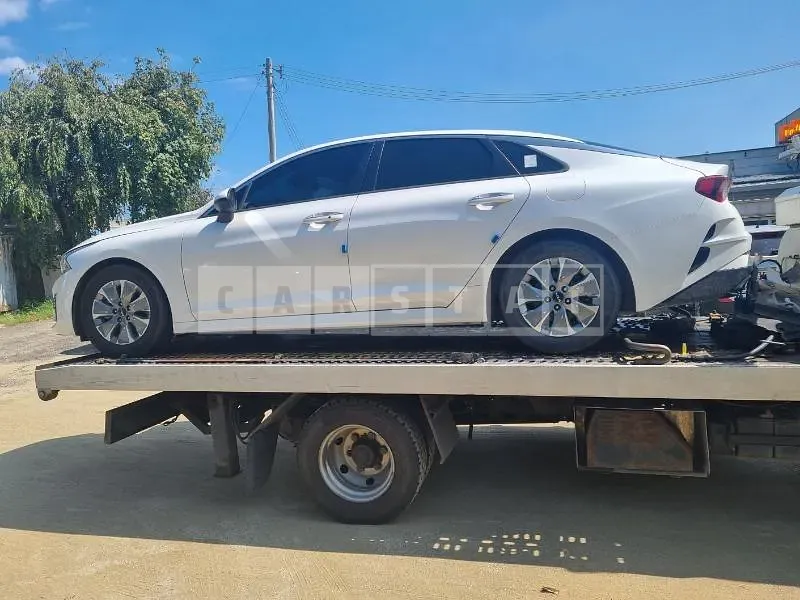 Photo 2 of 18: 2022 Kia K5 Hybrid — Korean insurance auction