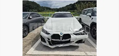 Photo 1 of 25: 2022 BMW i4 eDrive40 — Korean insurance auction