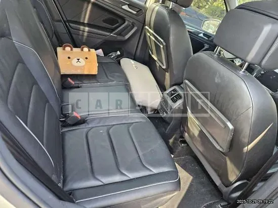Photo 2 of 13: 2018 Volkswagen Tiguan 2.0 TDI — Korean insurance auction