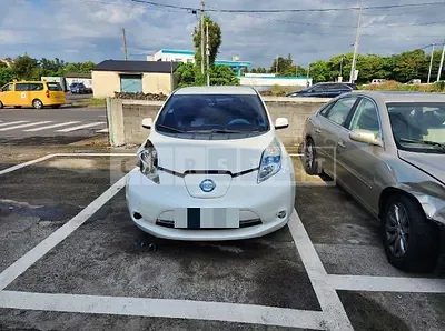 2015 nissan leaf