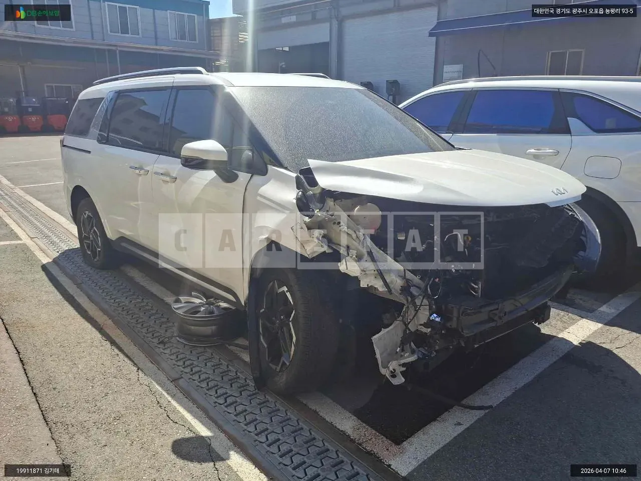 Photo 2 of 28: 2025 Kia Carnival, VIN KNANC813BTS607358 — Korean insurance auction