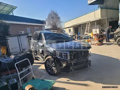 Photo 1 of 13: 2021 Kia Mojave 3.0 4WD, VIN KNAKN814DMA226808 — Korean insurance auction