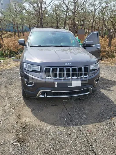 Photo 1 of 6: 2014 Jeep Zaw Grand Cherokee — Korean insurance auction
