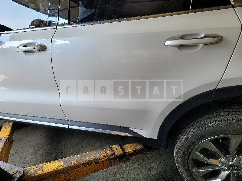 Photo 2 of 46: 2021 Kia Sorento 2.2, VIN KNARL81BGMA091910 — Korean insurance auction