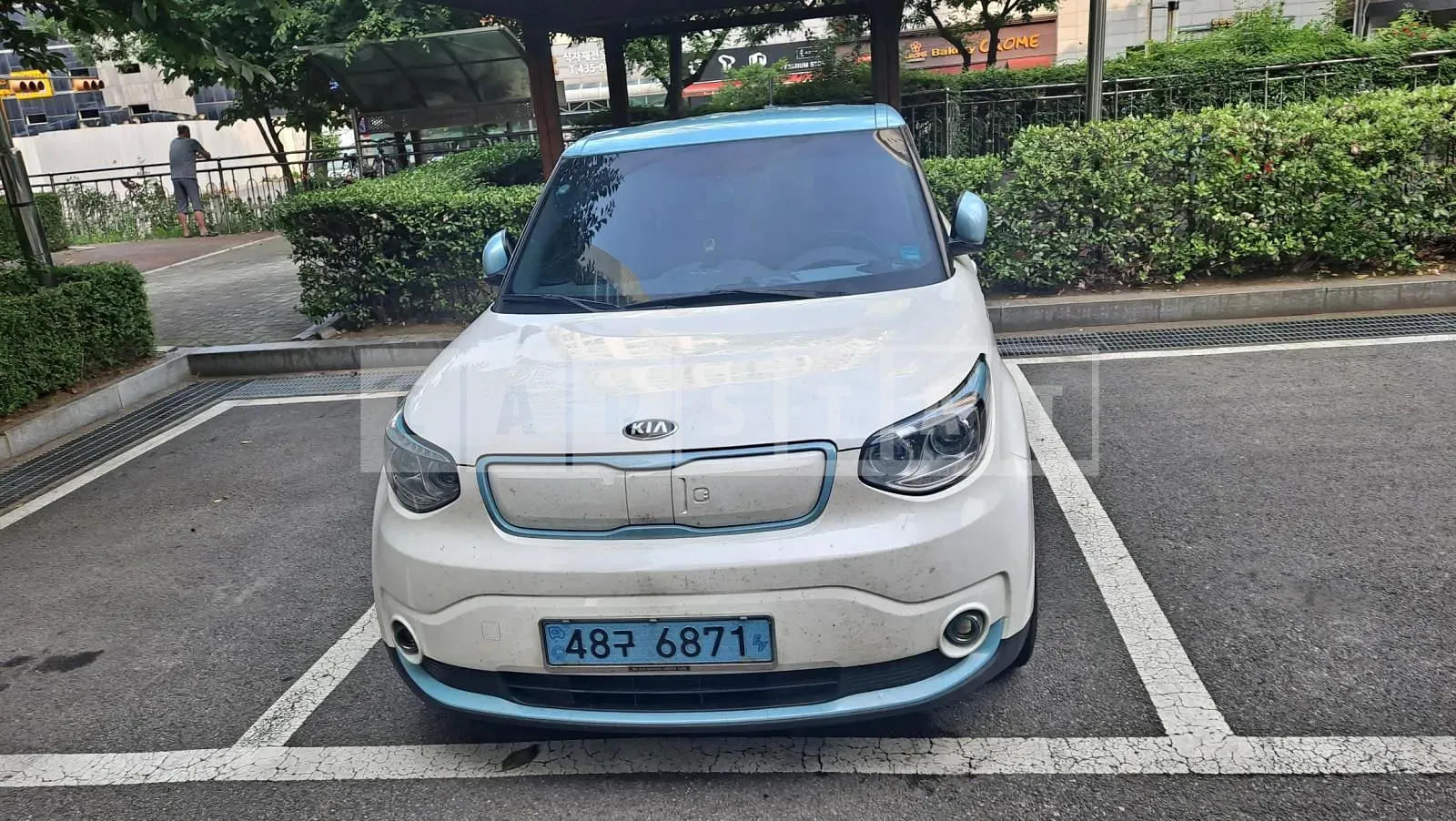 Photo 2 of 7: 2018 Kia Soul EV 5-Seater, VIN KNAJP81EFJK037732 — Korean insurance auction