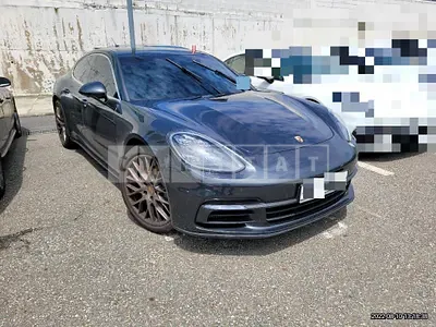 Photo 1 of 25: 2018 Porsche Simorche Panamera 4S — Korean insurance auction
