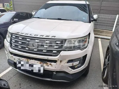 Photo 1 of 23: 2017 Ford Explorer — Korean insurance auction