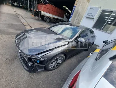 Photo 1 of 27: 2022 Kia K5, VIN KNAG341JBNA025565 — Korean insurance auction
