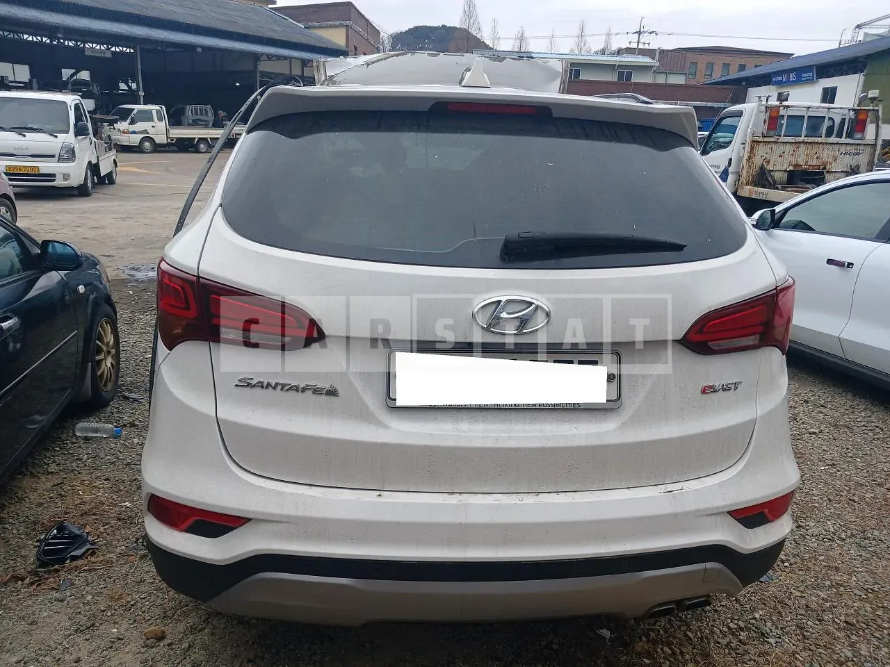 Photo 2 of 16: 2016 Hyundai Santa Fe, VIN KMHSW81UBGU631474 — Korean insurance auction