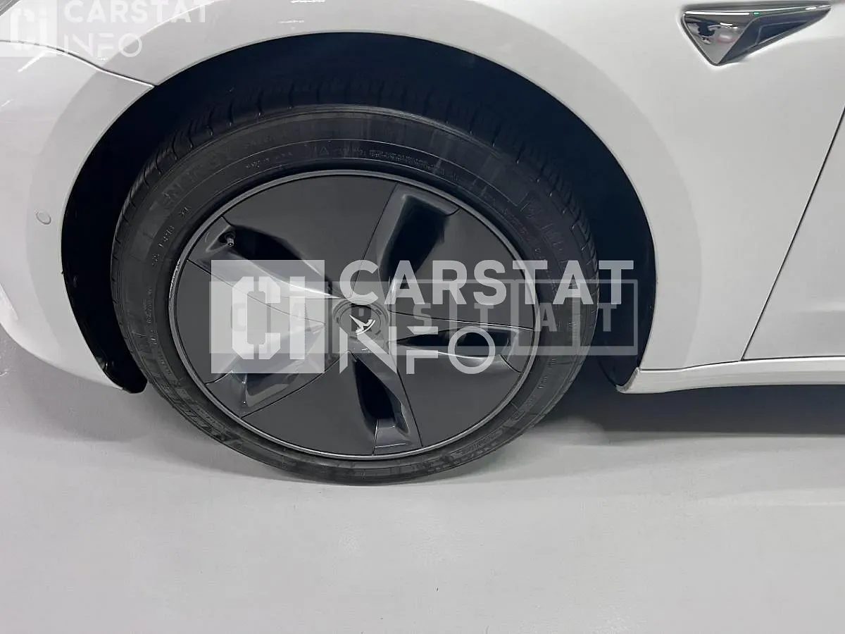 Photo 2 of 15: 2019 Tesla Model 3 Long Range — Korean insurance auction