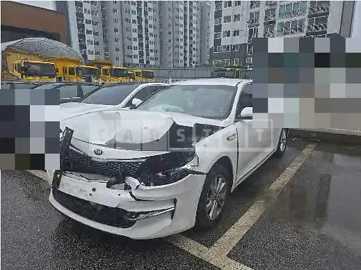 Photo 2 of 7: 2015 Kia K5 LPG — Korean insurance auction
