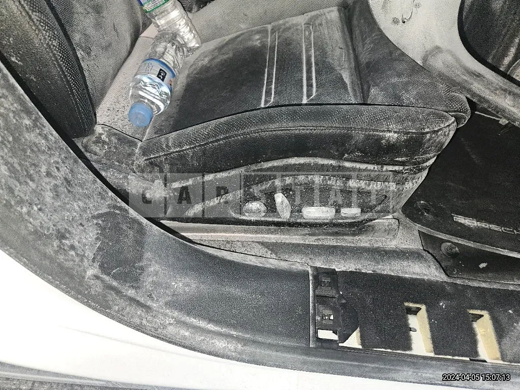 Photo 2 of 50: 2018 Porsche Panamera 4S — Korean insurance auction