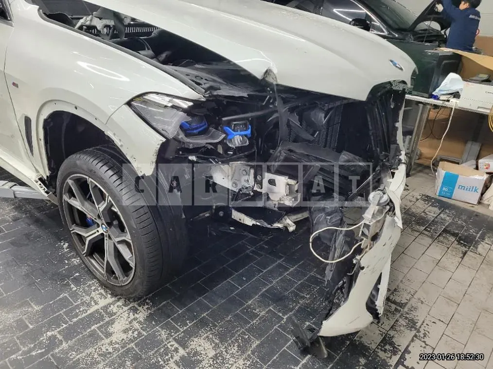 Photo 2 of 30: 2021 BMW X5 xDrive45e iPerformance, VIN WBATA6109M9G95026 — Korean insurance auction