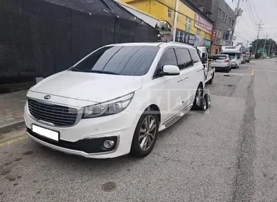 Photo 1 of 9: 2017 Kia Carnival, VIN KNAMC81ABJS356403 — Korean insurance auction