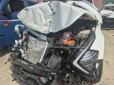 Photo 1 of 27: 2024 Kia Sportage — Korean insurance auction