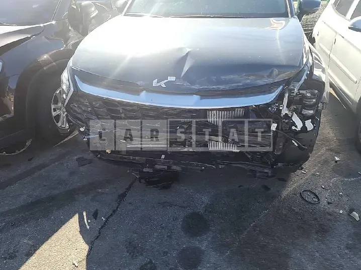 Photo 2 of 18: 2023 Kia Sportage, VIN KNAPV81BGPK201396 — Korean insurance auction